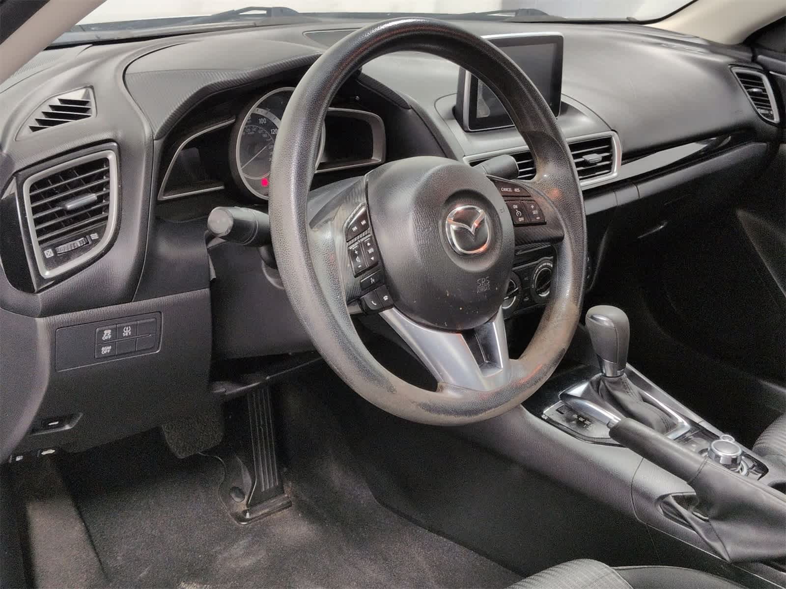 Thumbnail: 2016 Mazda Mazda3 - 10