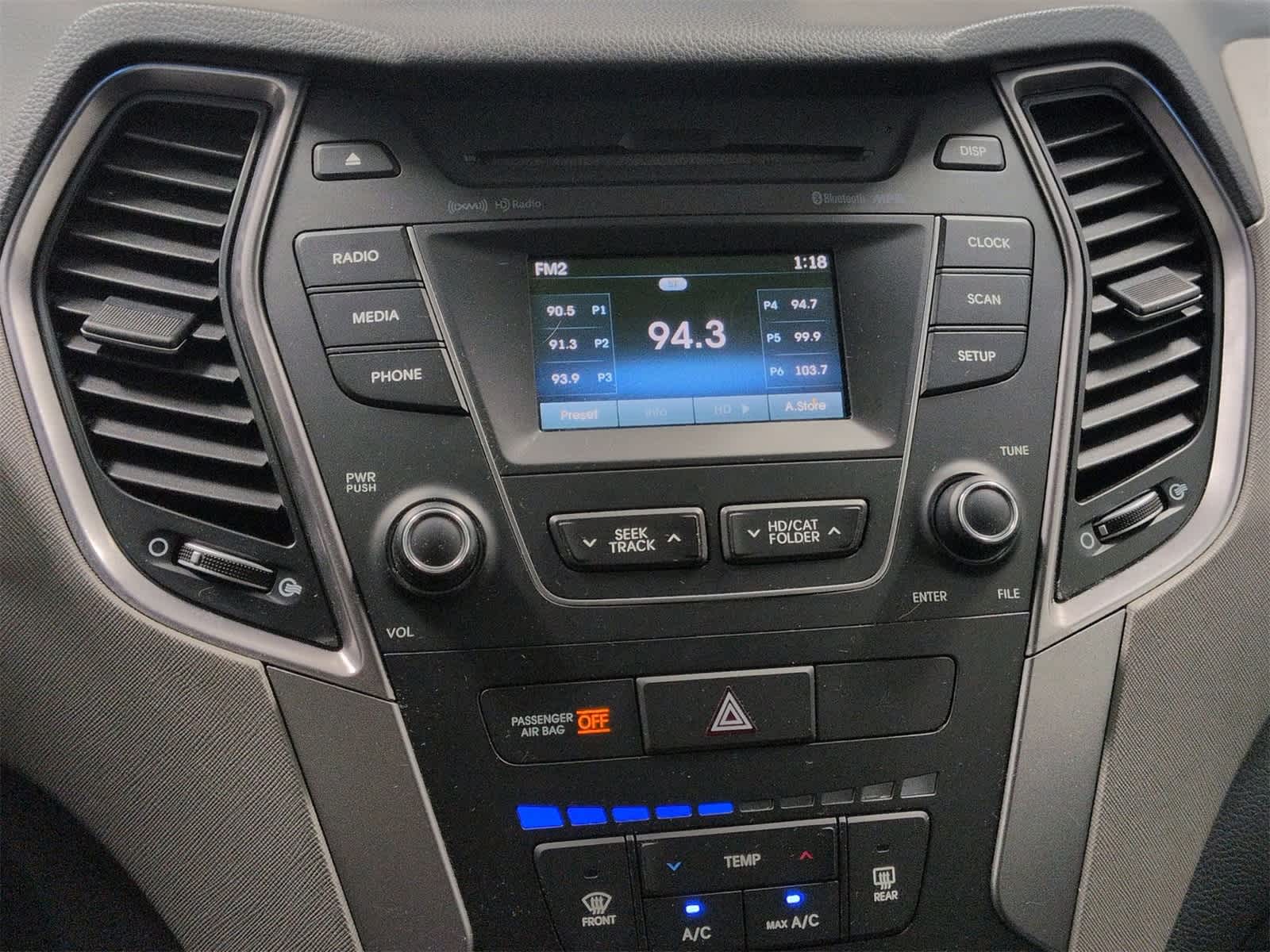 Thumbnail: 2015 Hyundai Santa Fe - 28