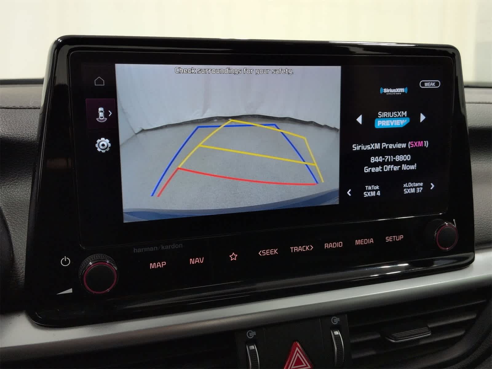 Thumbnail: 2023 Kia Forte - 32