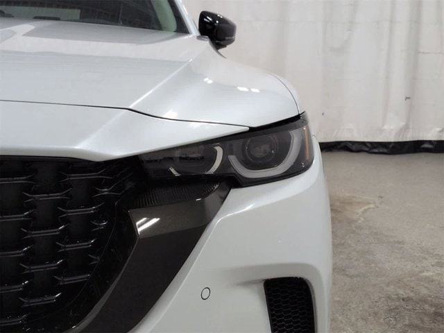 Thumbnail: 2026 Mazda CX-50 - 11