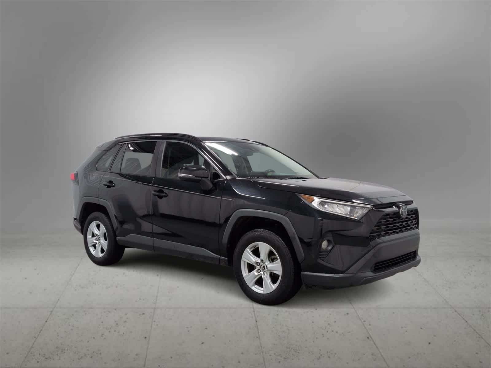 Thumbnail: 2019 Toyota RAV4 - 2