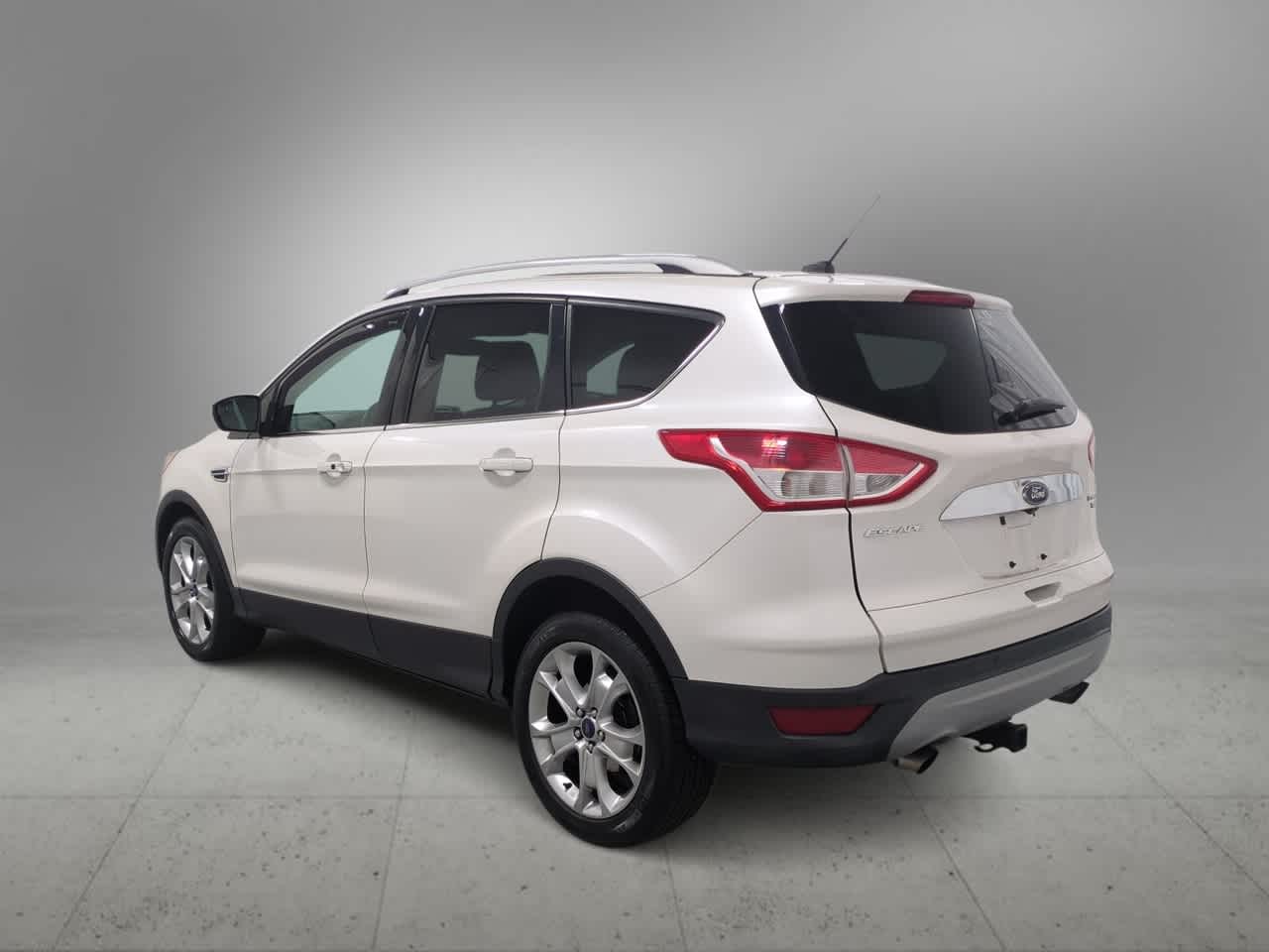 Thumbnail: 2015 Ford Escape - 6