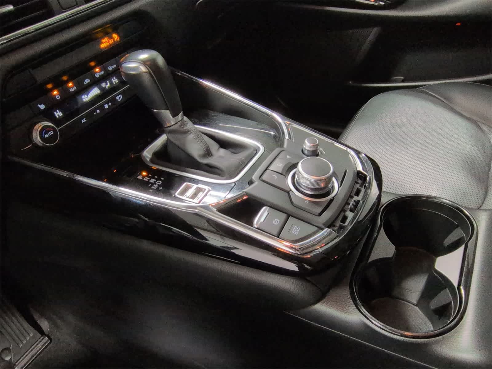 Thumbnail: 2023 Mazda CX-9 - 19