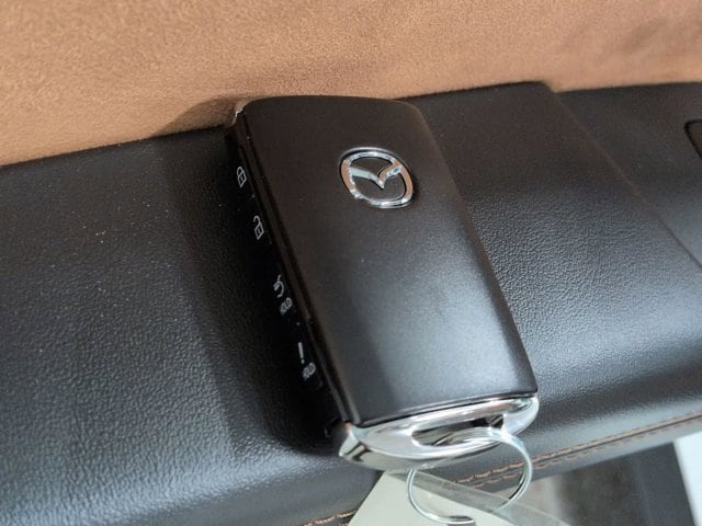 Thumbnail: 2026 Mazda CX-70 - 38