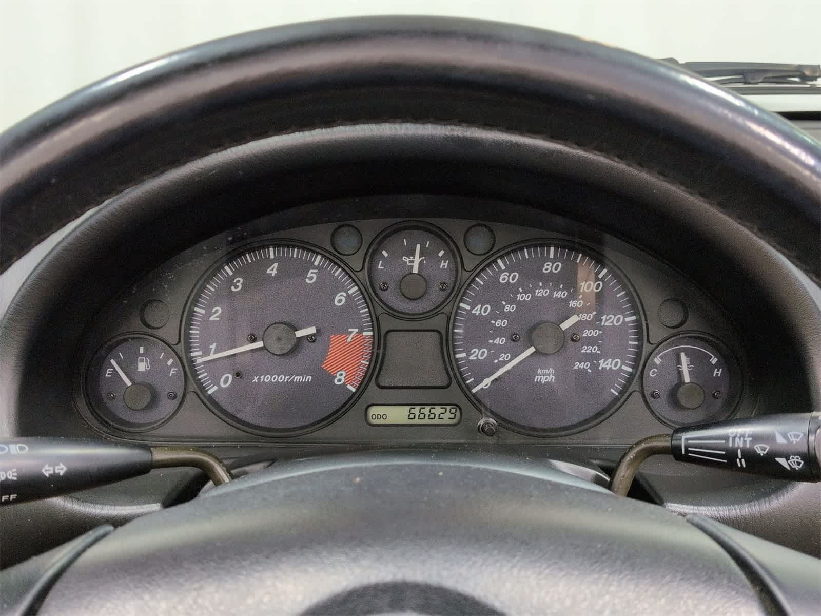 Thumbnail: 2000 Mazda MX-5 Miata - 31