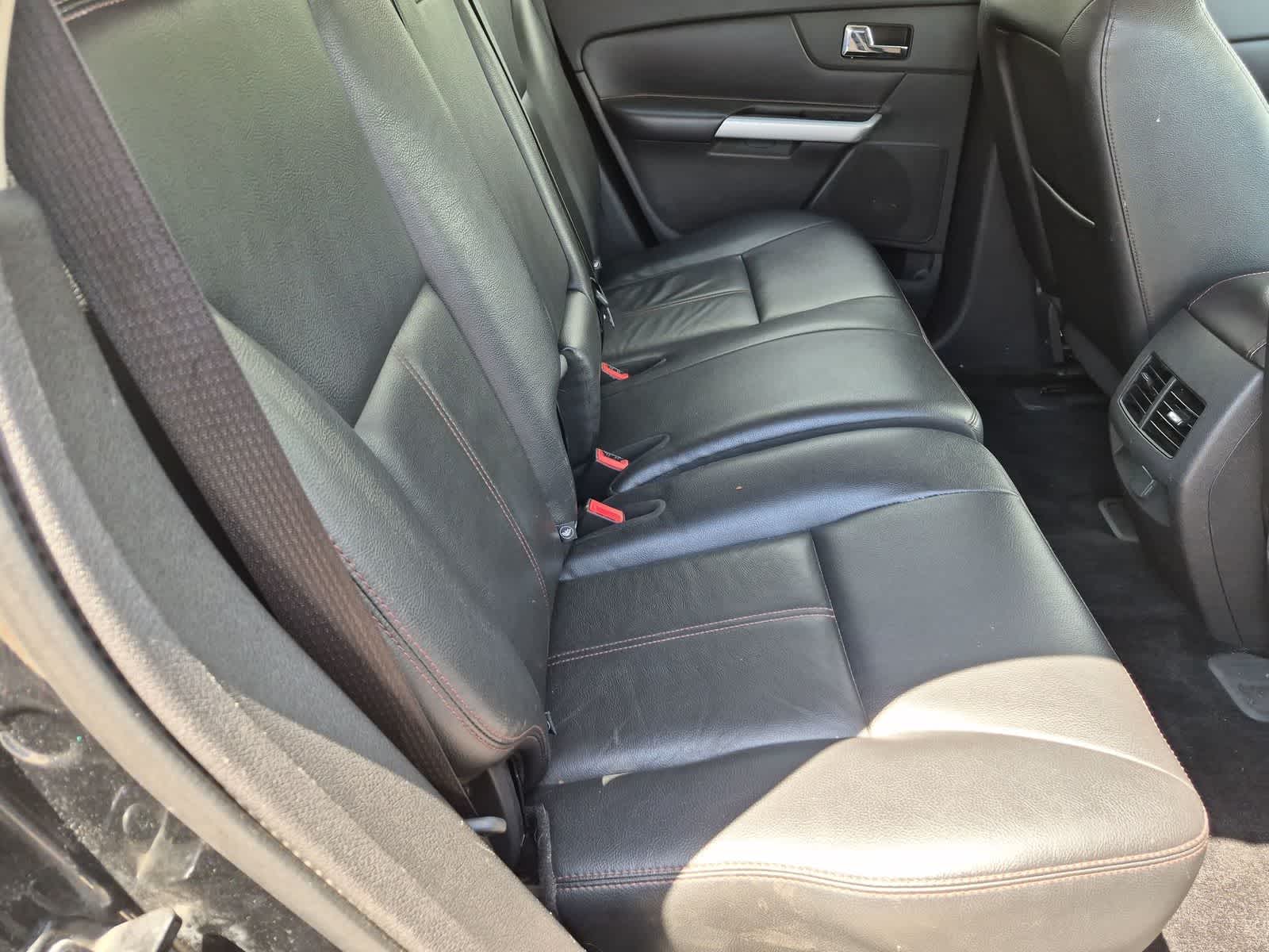 Thumbnail: 2013 Ford Edge - 20