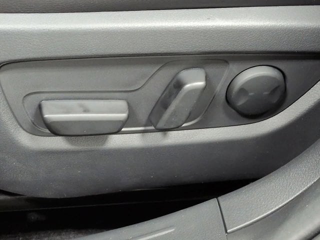 Thumbnail: 2026 Mazda CX-50 - 18