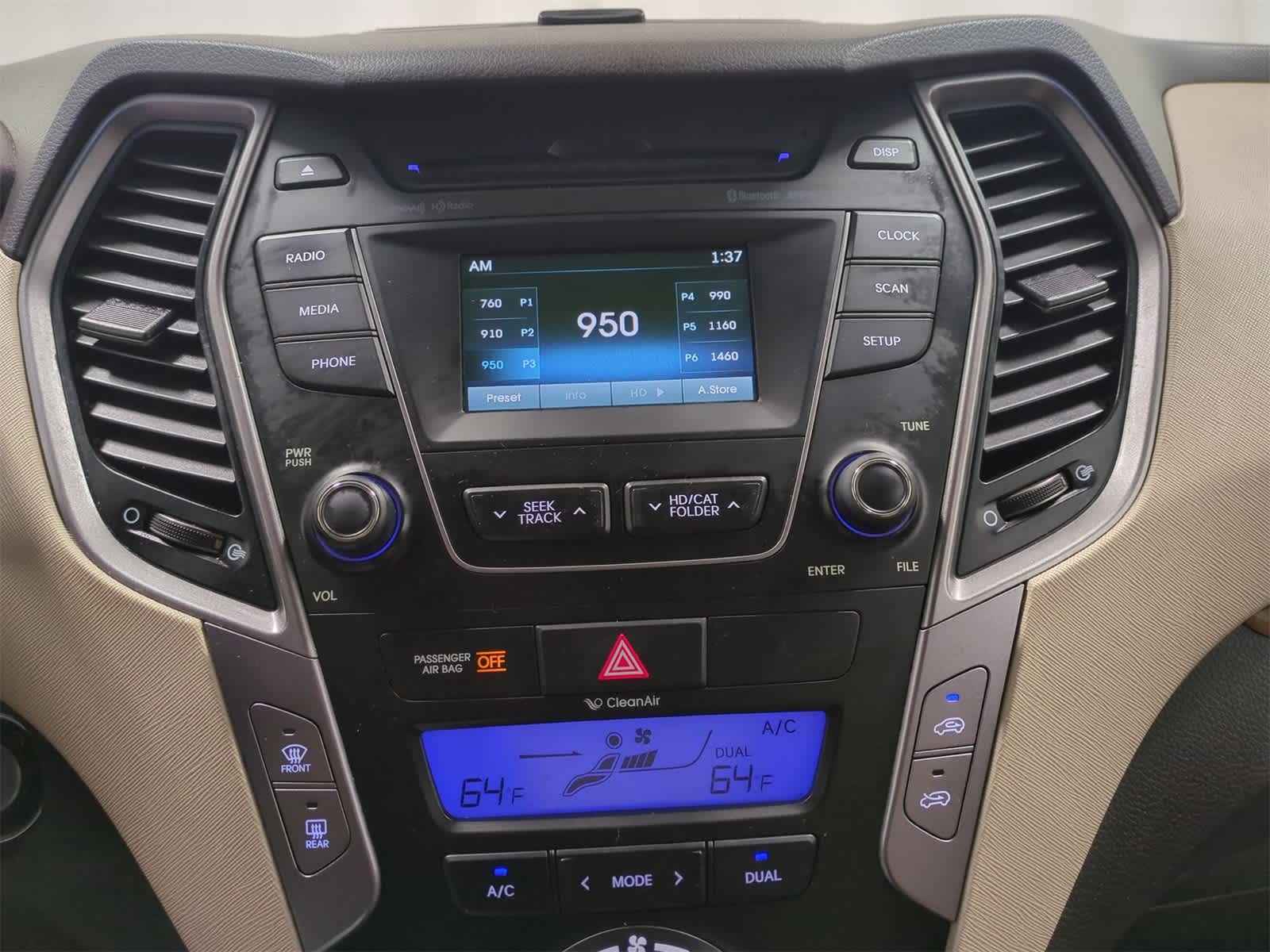 Thumbnail: 2013 Hyundai Santa Fe - 28
