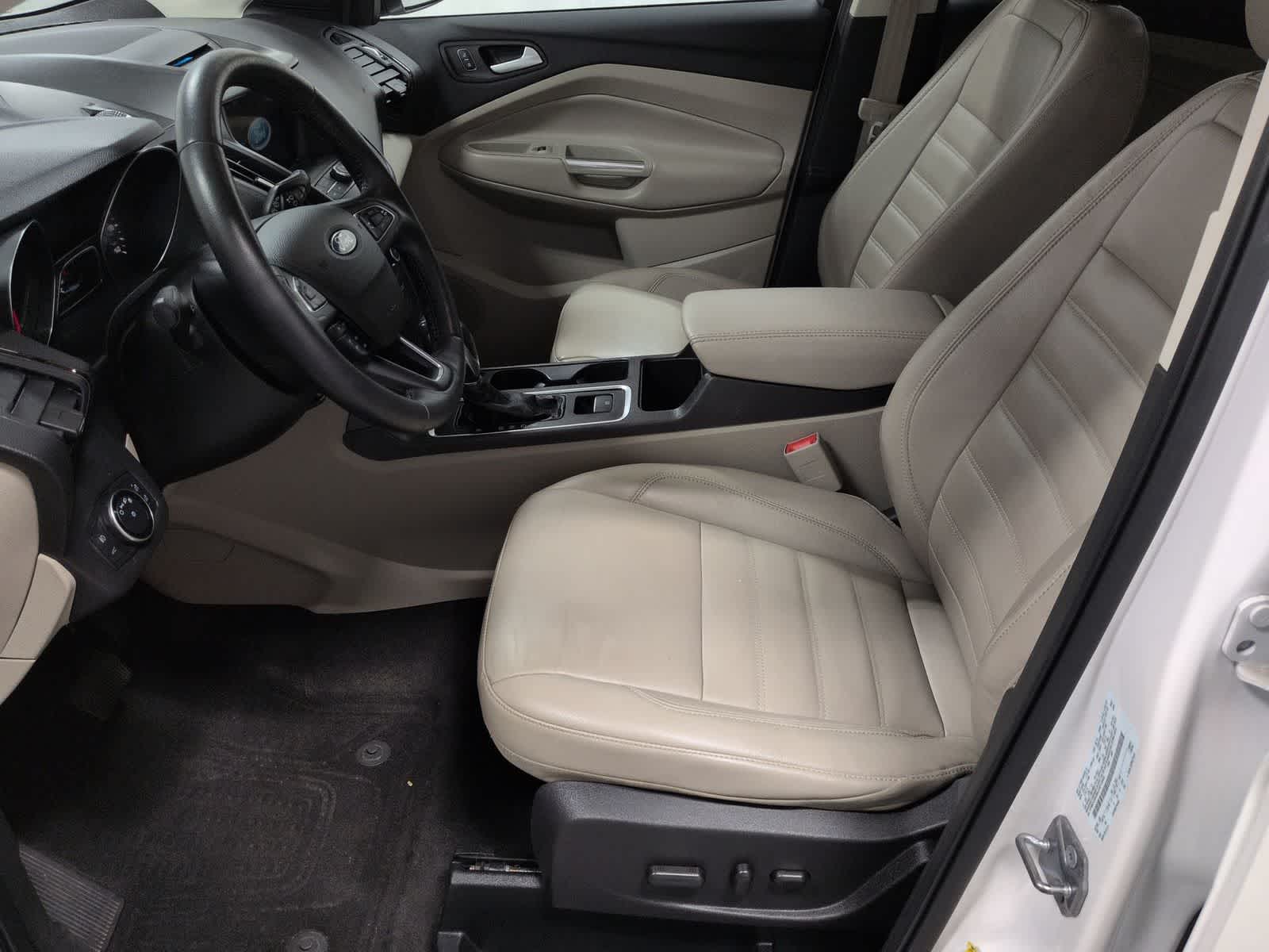 Thumbnail: 2018 Ford Escape - 17