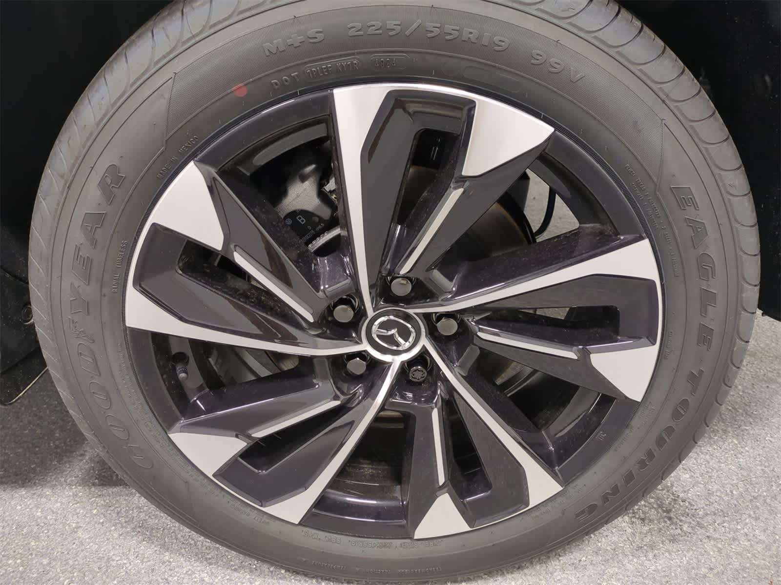 Thumbnail: 2025 Mazda CX-50 - 14