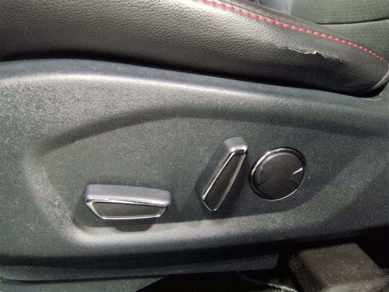 Thumbnail: 2018 Ford Explorer - 18