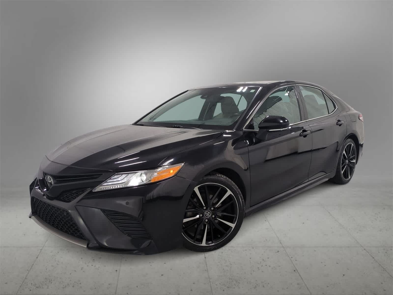 2020 Toyota Camry XSE -
                  Farmington Hills, MI