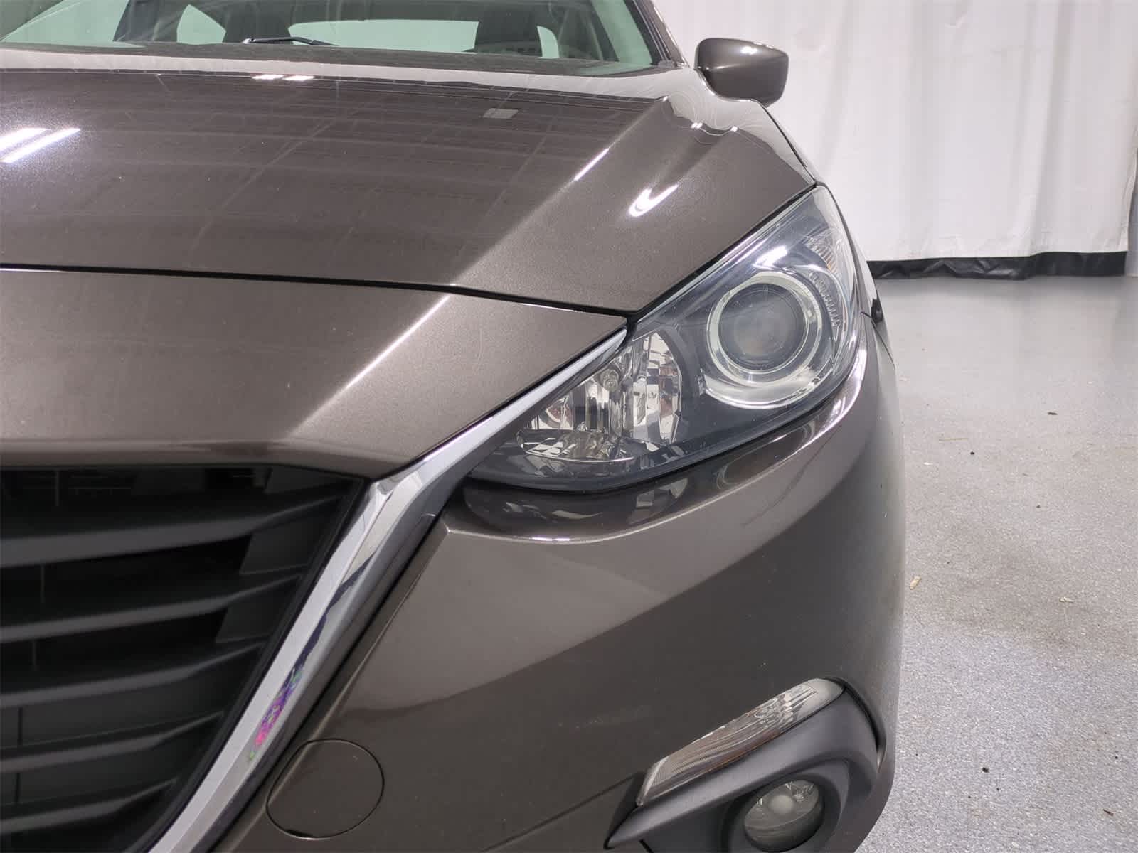 Thumbnail: 2016 Mazda Mazda3 - 11