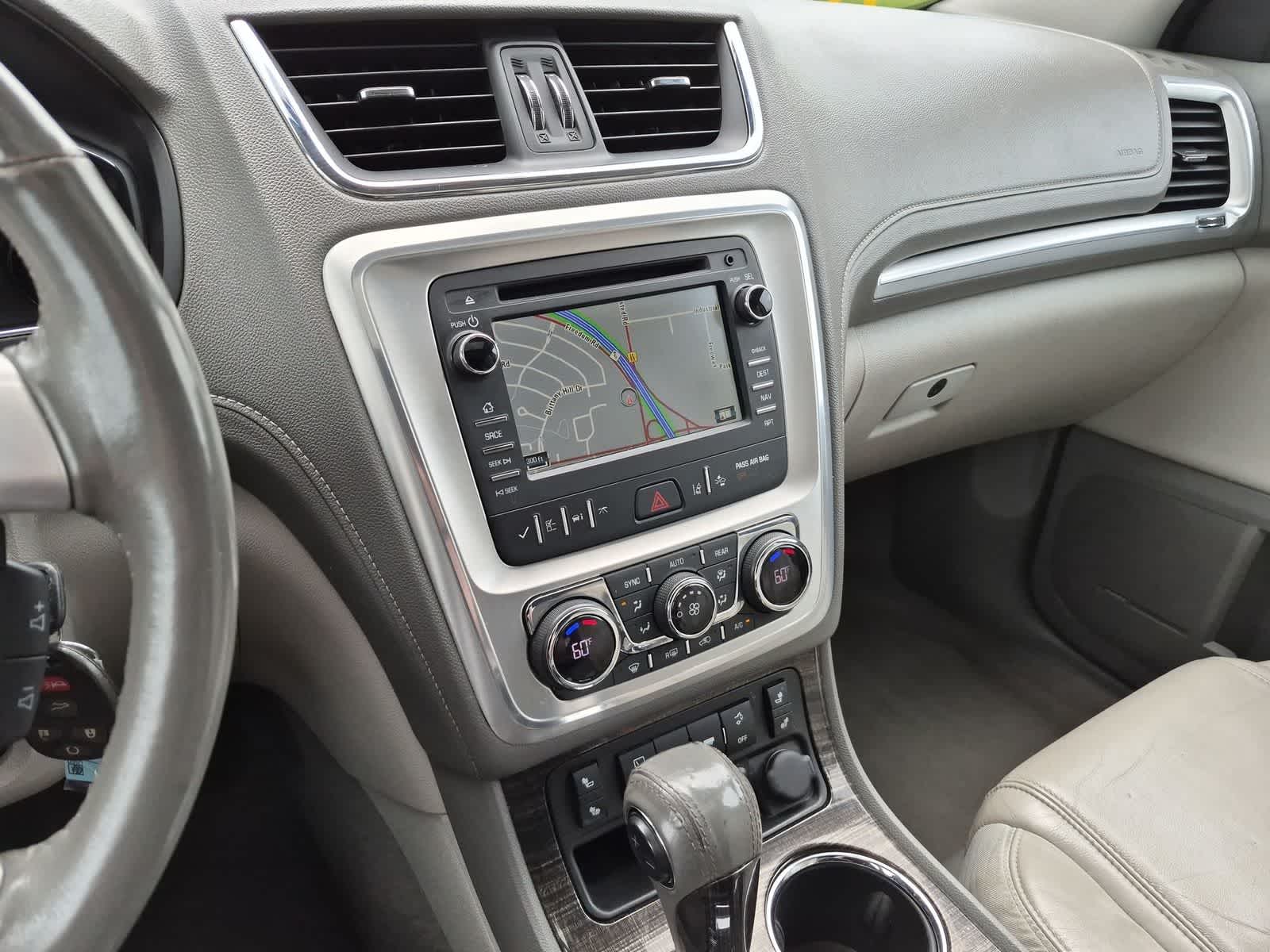 Thumbnail: 2017 GMC Acadia - 36