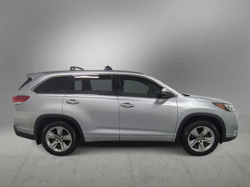 2018 Toyota Highlander Limited 9