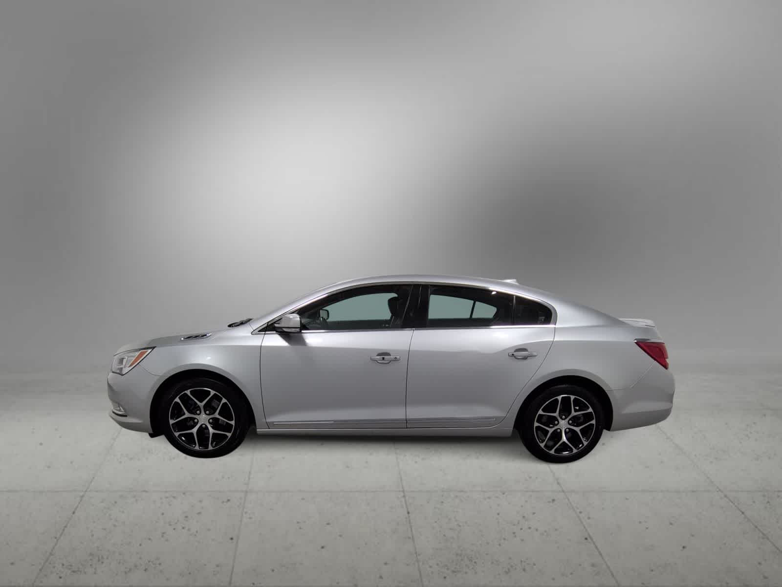 Thumbnail: 2016 Buick LaCrosse - 5