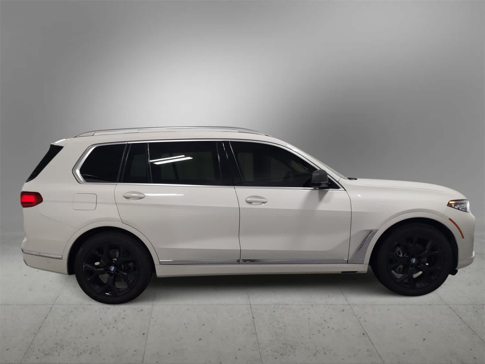 Thumbnail: 2020 BMW X7 - 9