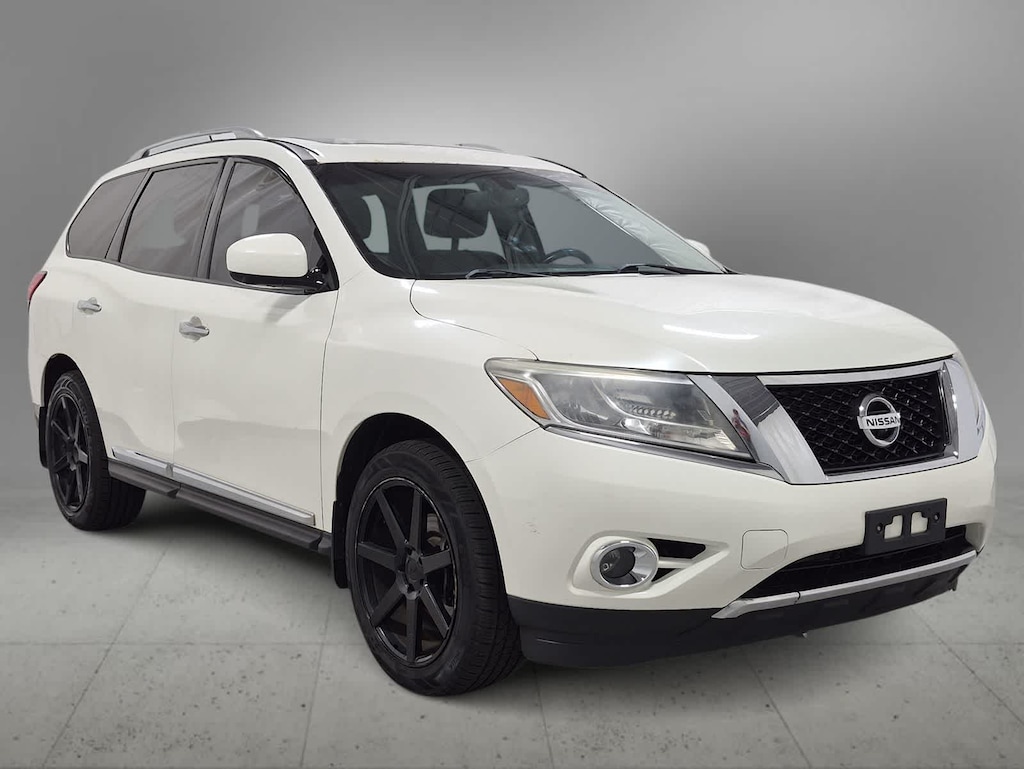 Used 2015 Nissan Pathfinder Platinum SUV