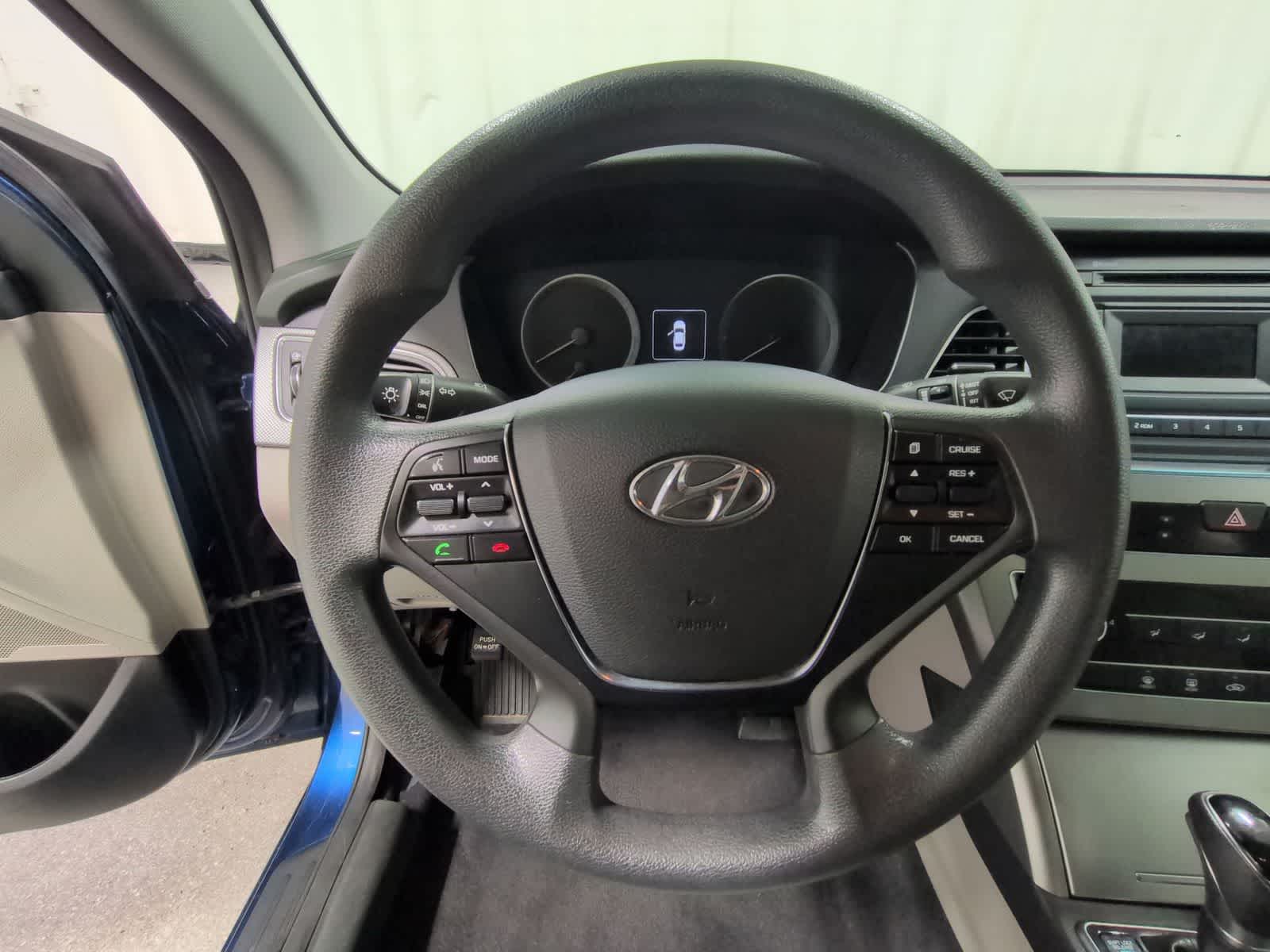 Thumbnail: 2017 Hyundai Sonata - 22