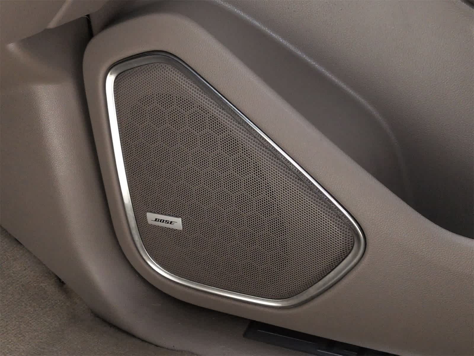 Thumbnail: 2015 Chevrolet Suburban - 29