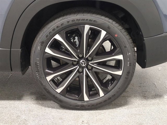 Thumbnail: 2025 Mazda CX-50 - 14