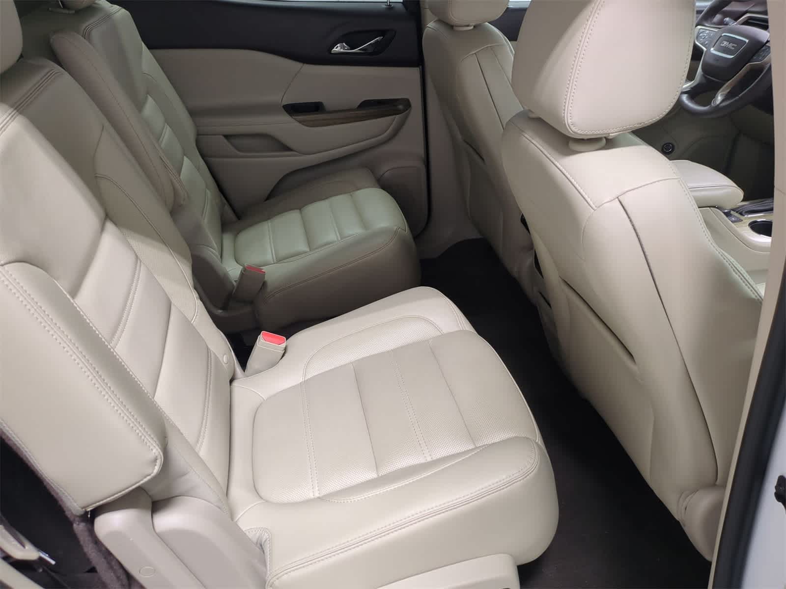 Thumbnail: 2017 GMC Acadia - 20