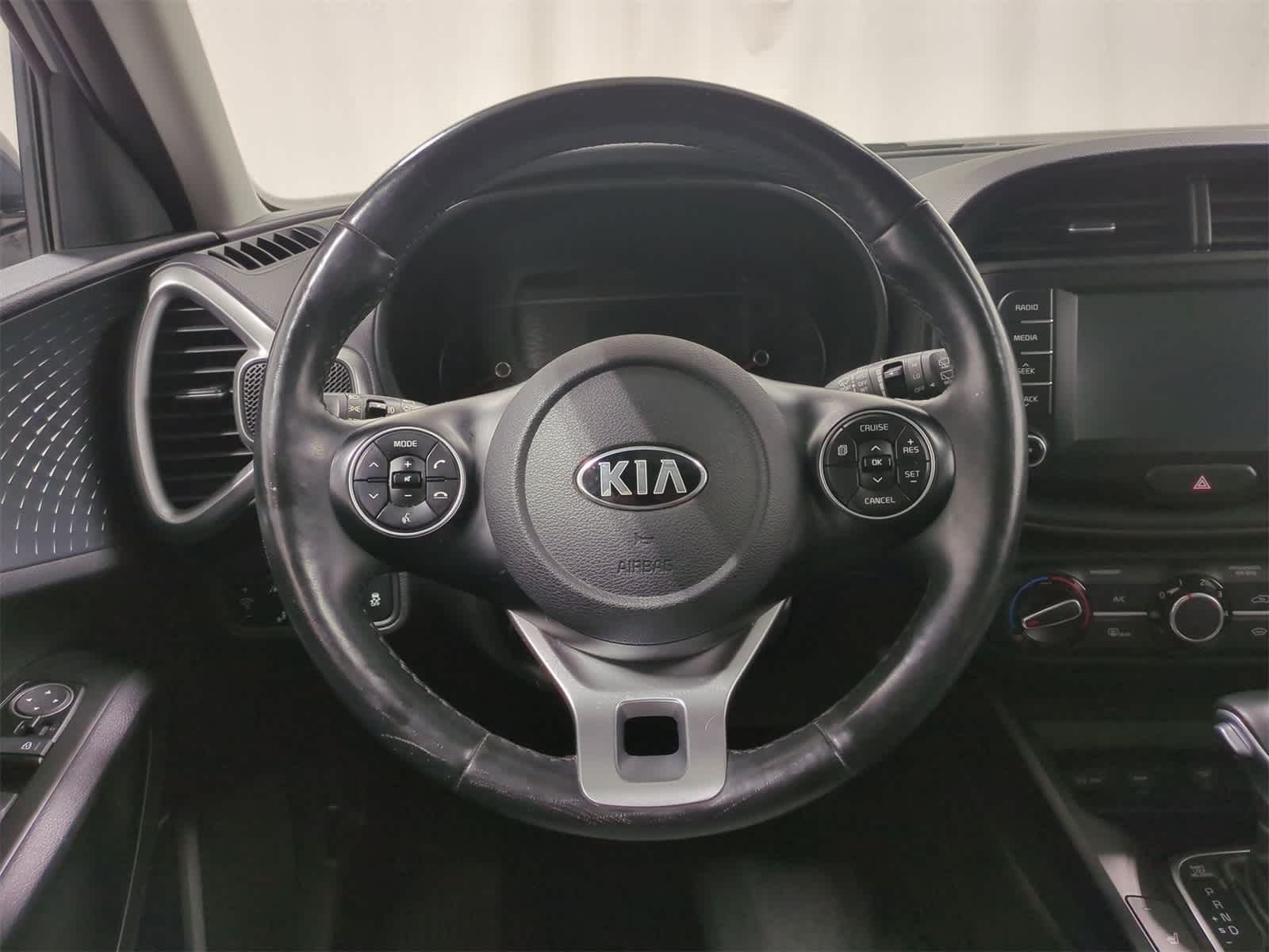 Thumbnail: 2020 Kia Soul - 25