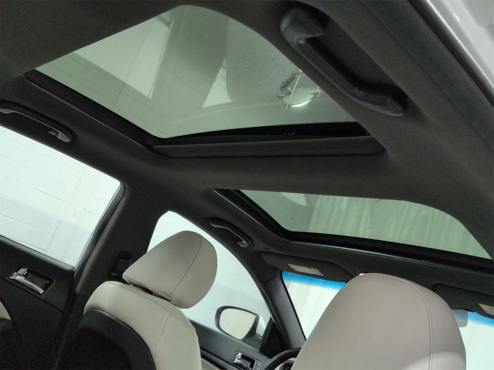 Thumbnail: 2013 Kia Optima - 23