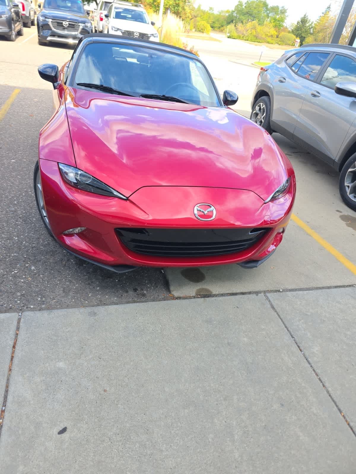 2017 Mazda MX-5 Miata Miata Sport photo 2