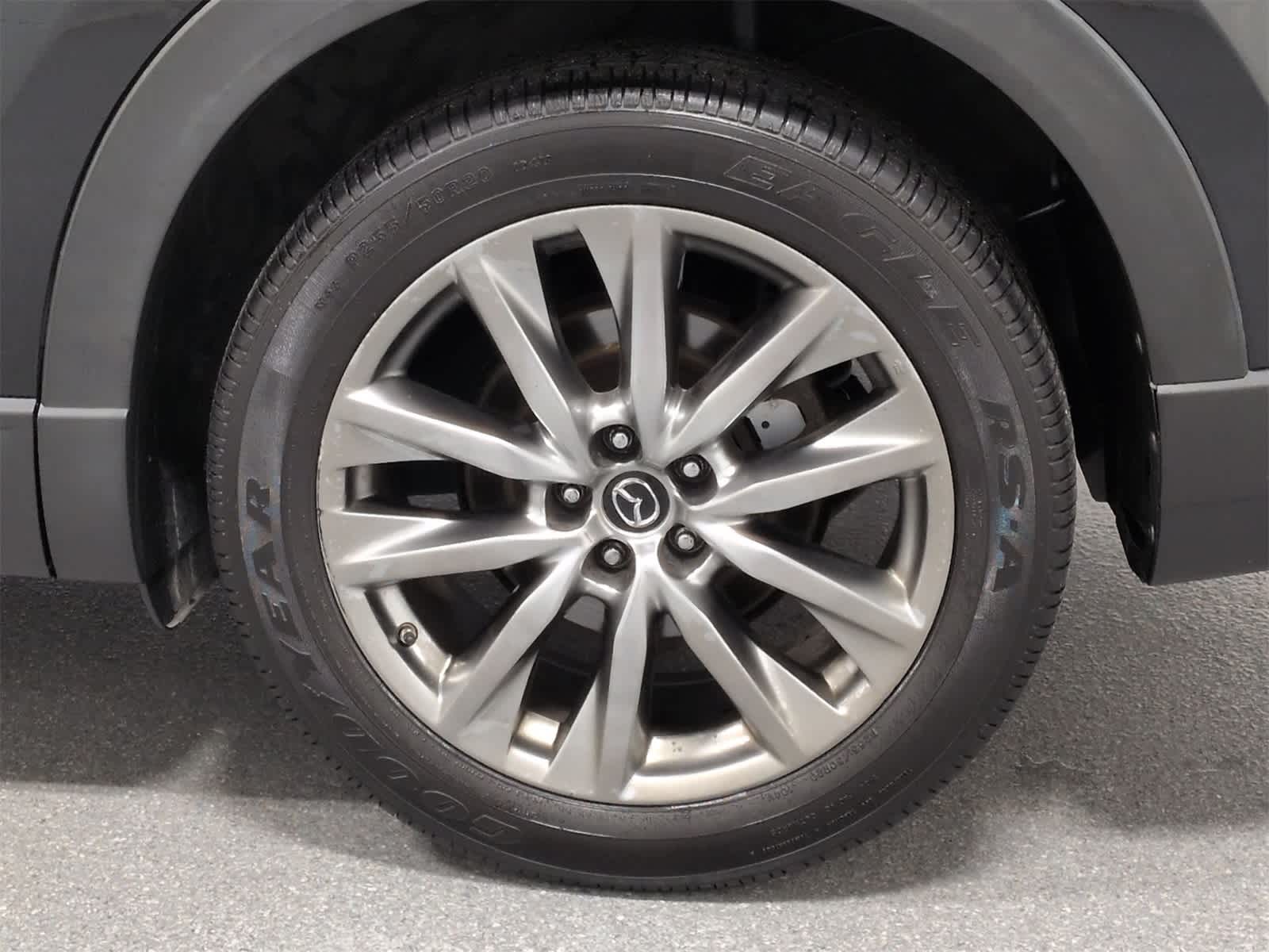 Thumbnail: 2018 Mazda CX-9 - 14
