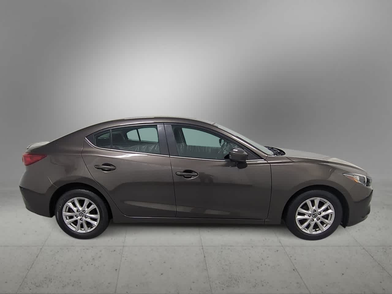 Thumbnail: 2016 Mazda Mazda3 - 9