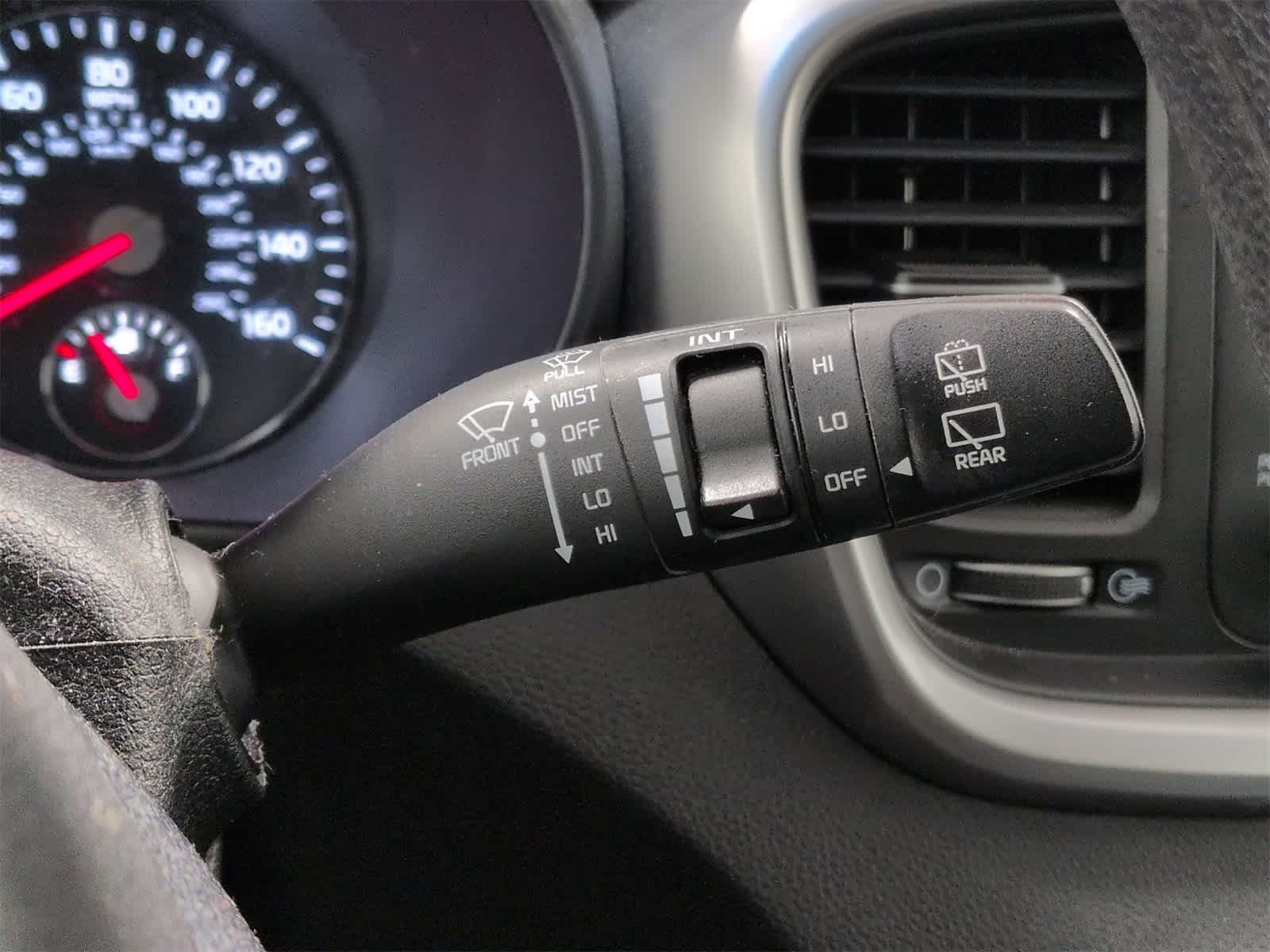 Thumbnail: 2016 Kia Sorento - 26