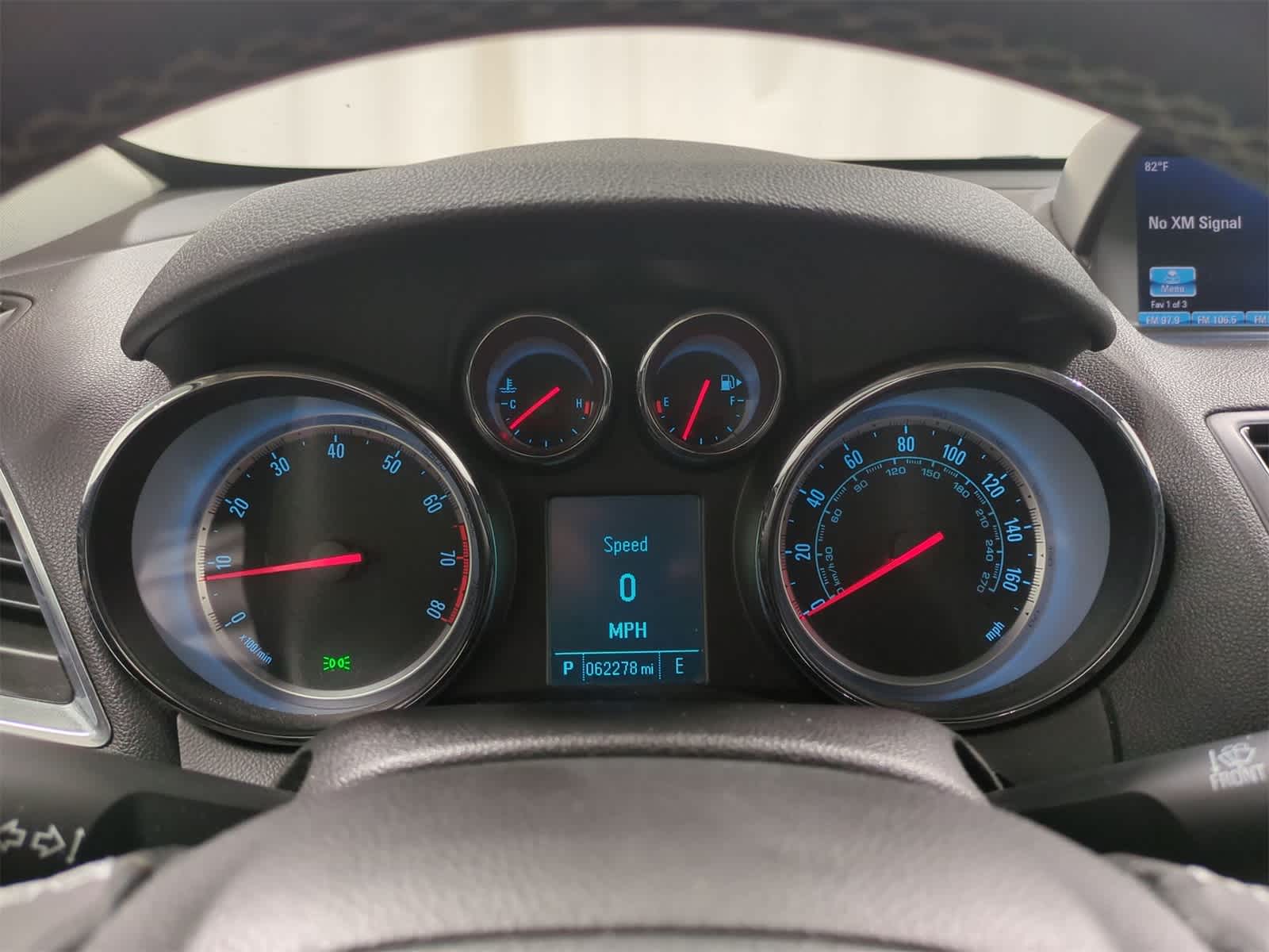 Thumbnail: 2015 Buick Encore - 32