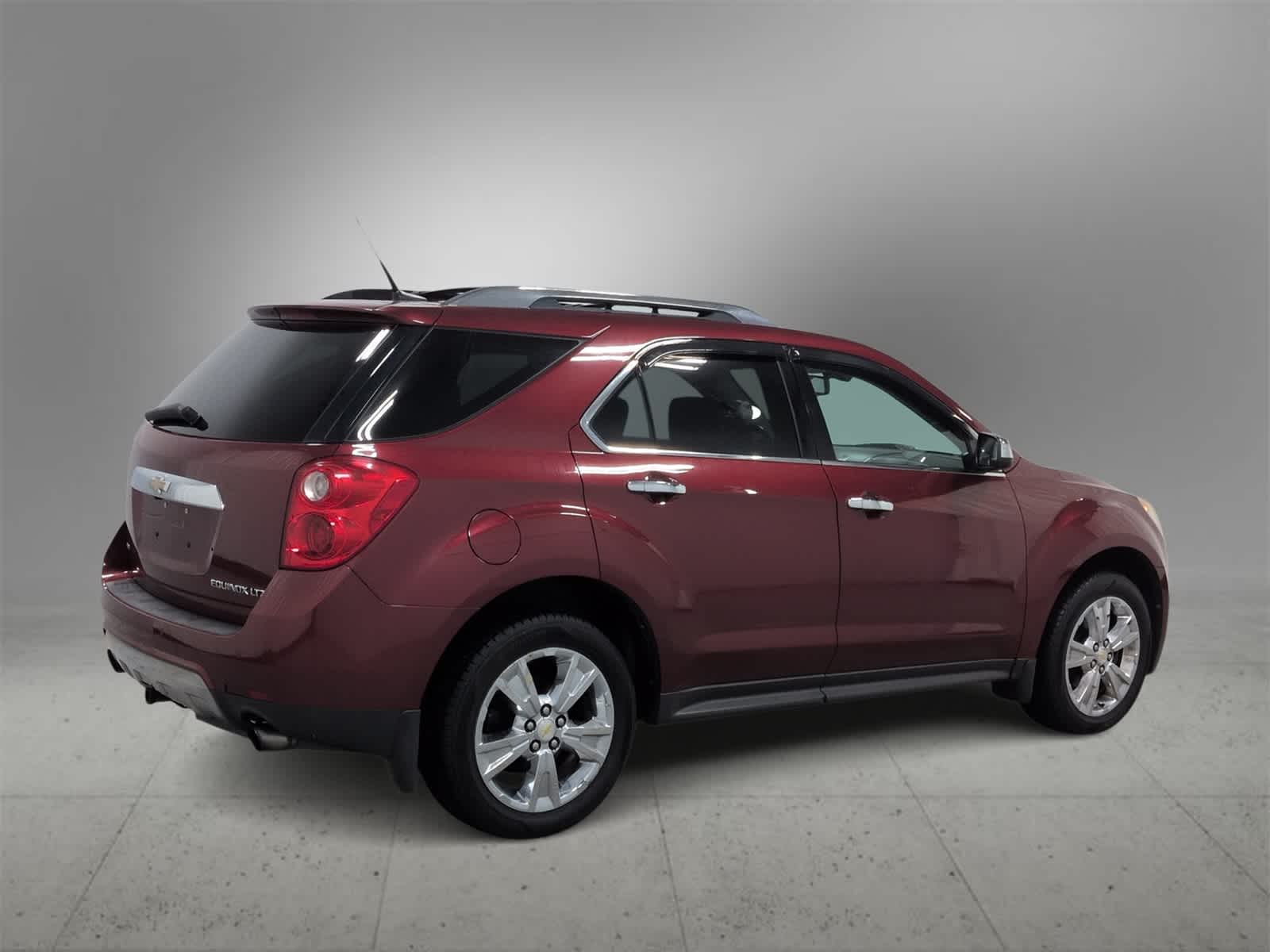 Thumbnail: 2011 Chevrolet Equinox - 8