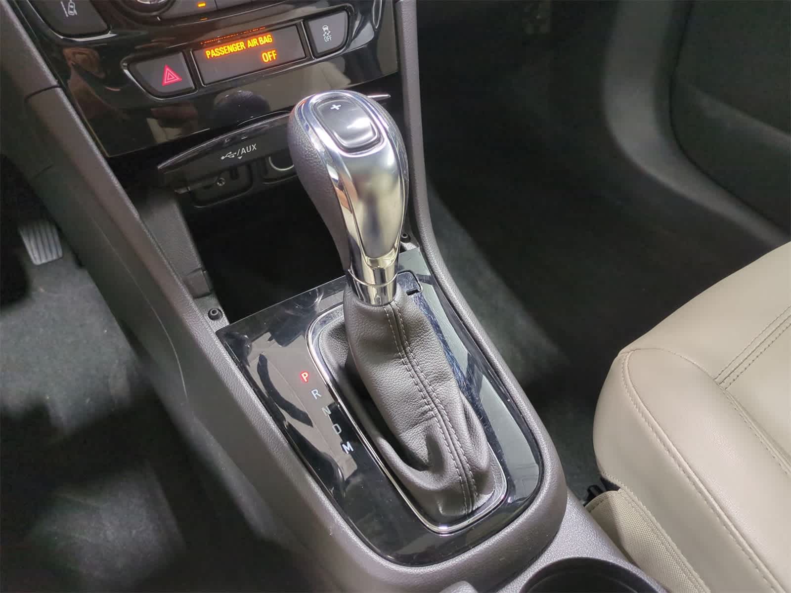 Thumbnail: 2019 Buick Encore - 34