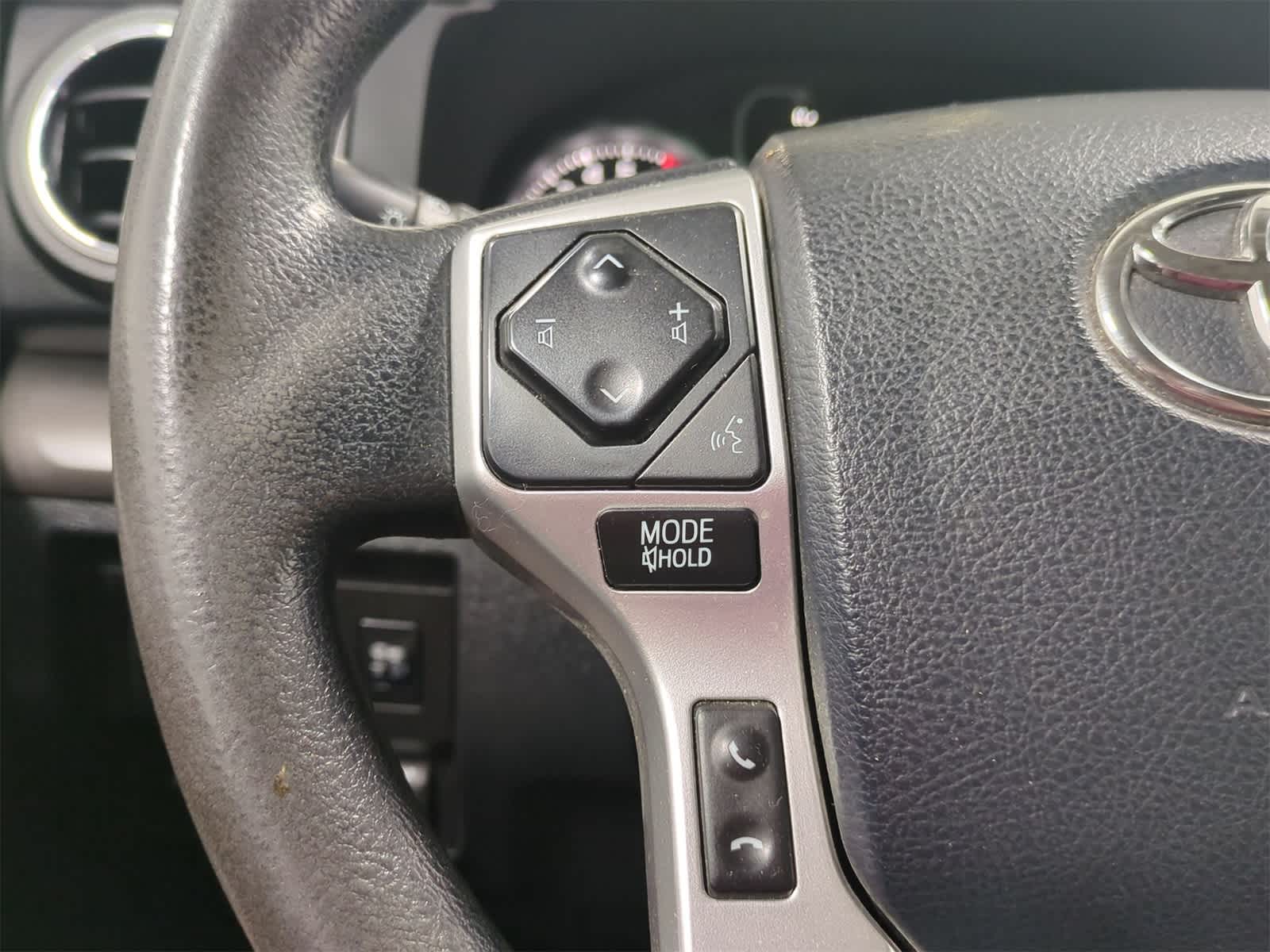 Thumbnail: 2019 Toyota Tundra - 24