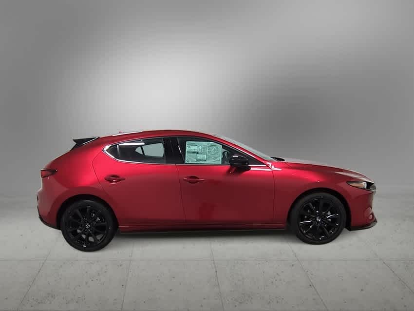 Thumbnail: 2025 Mazda Mazda3 - 9
