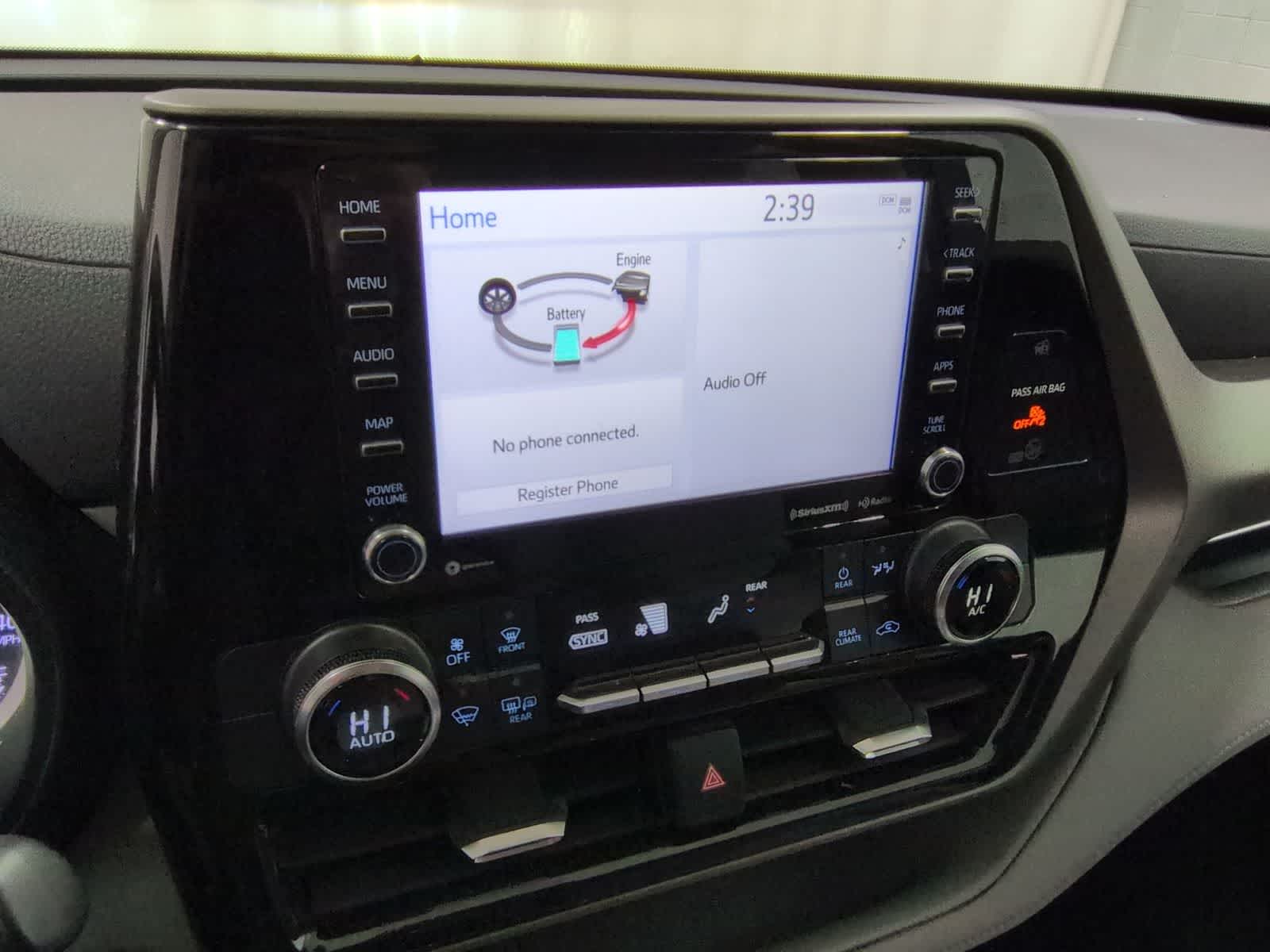 Thumbnail: 2022 Toyota Highlander - 28