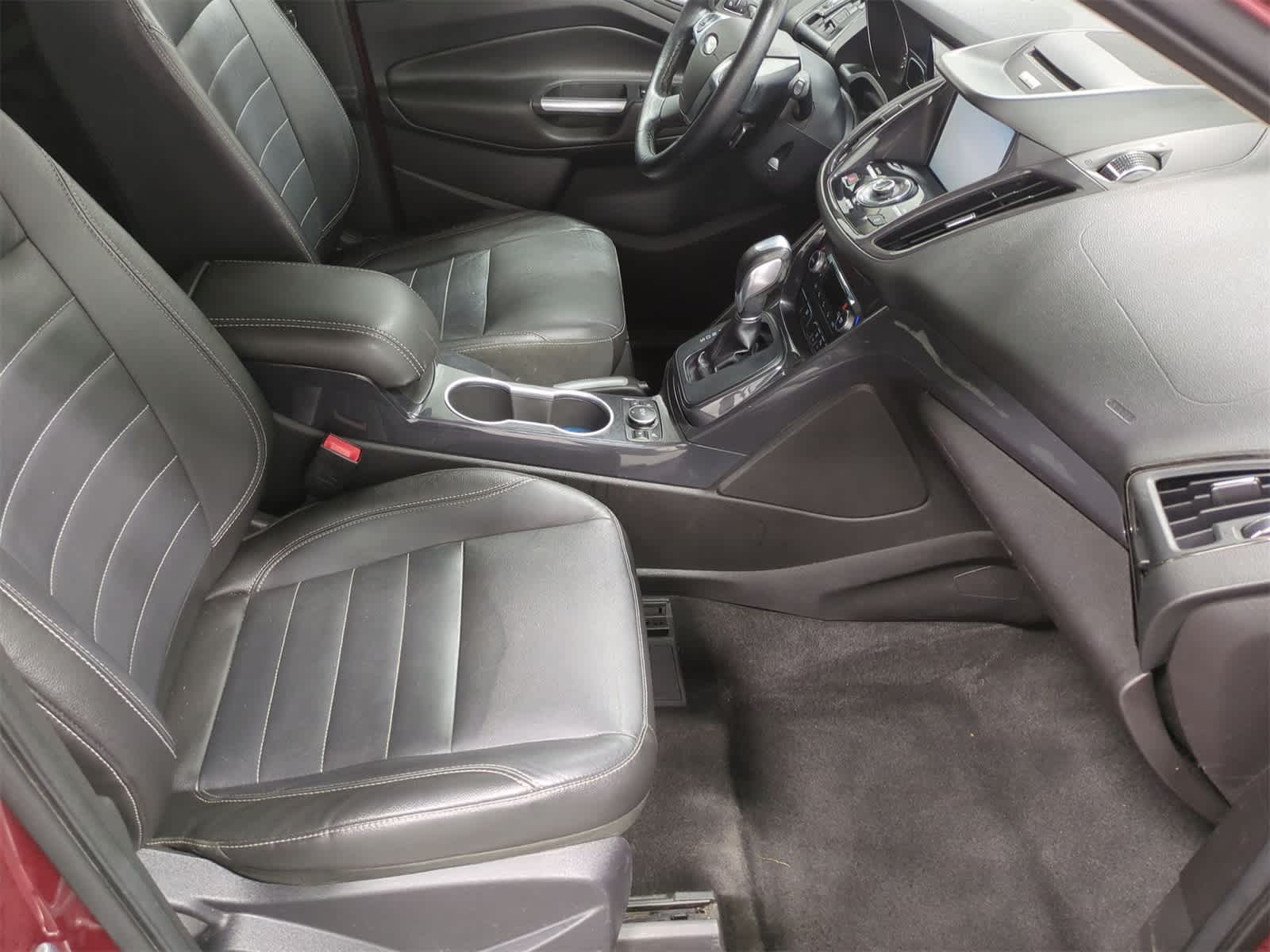 Thumbnail: 2014 Ford Escape - 22