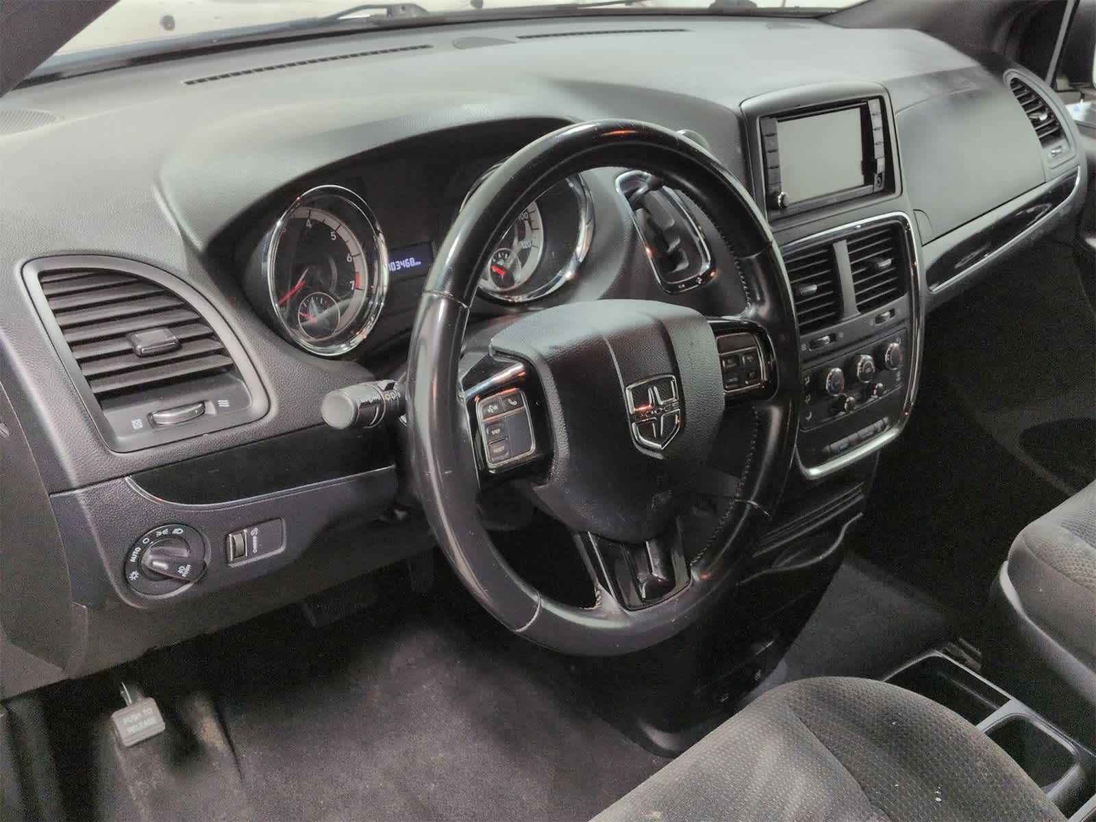 Thumbnail: 2019 Dodge Grand Caravan - 10