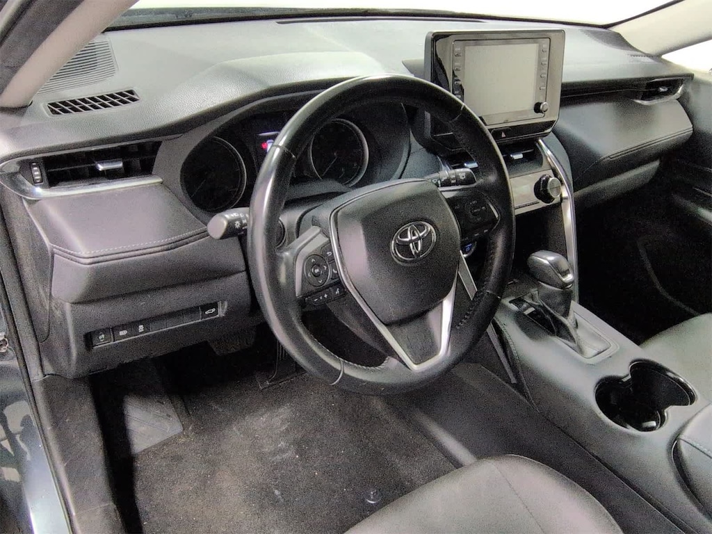 Used 2021 Toyota Venza LE SUV