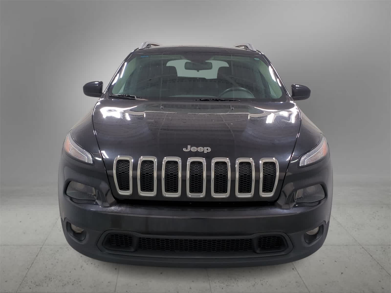 Thumbnail: 2016 Jeep Cherokee - 3