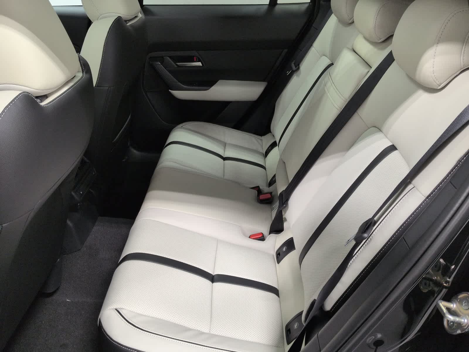 2026 Mazda CX-50 Premium Plus - Photo 21