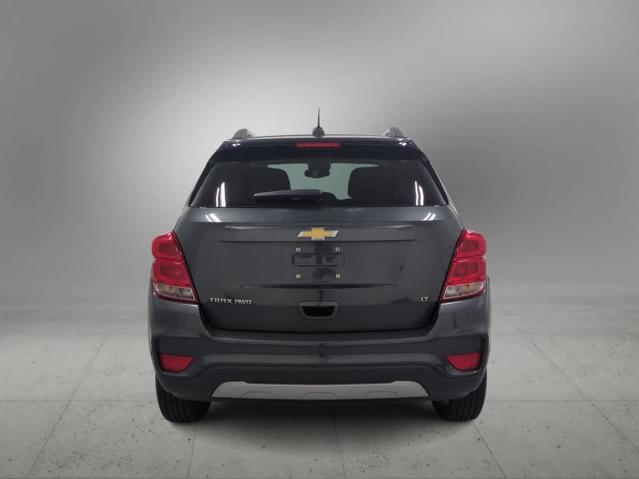 Thumbnail: 2017 Chevrolet Trax - 7