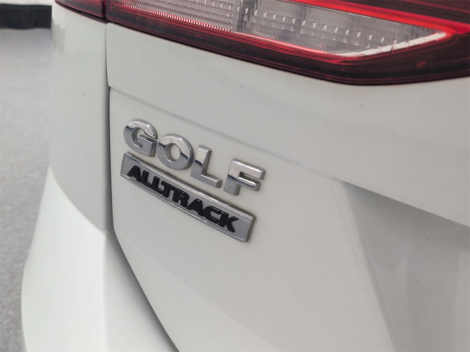 Thumbnail: 2019 Volkswagen Golf - 13