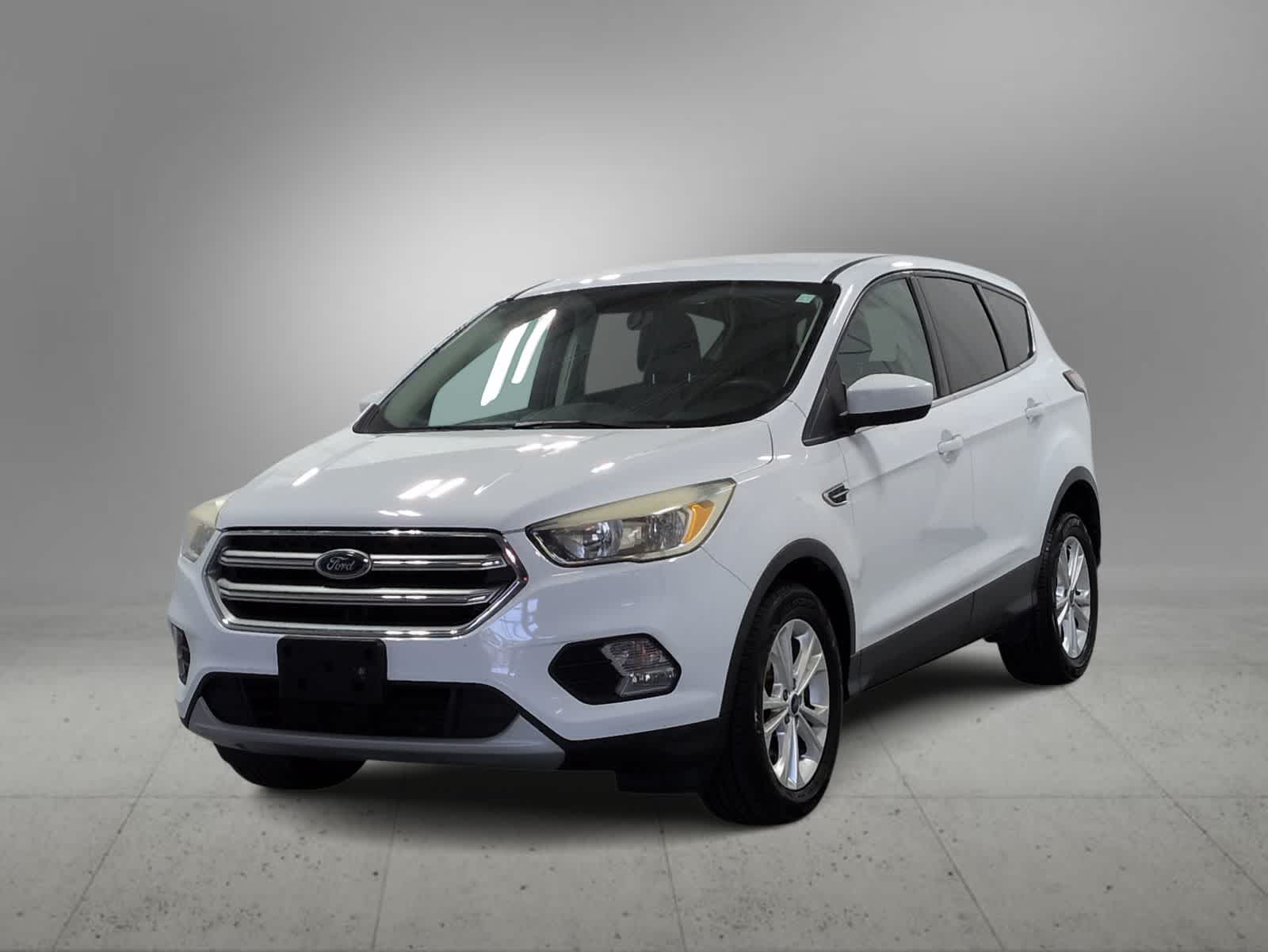 2017 Ford Escape SE -
                  Farmington Hills, MI