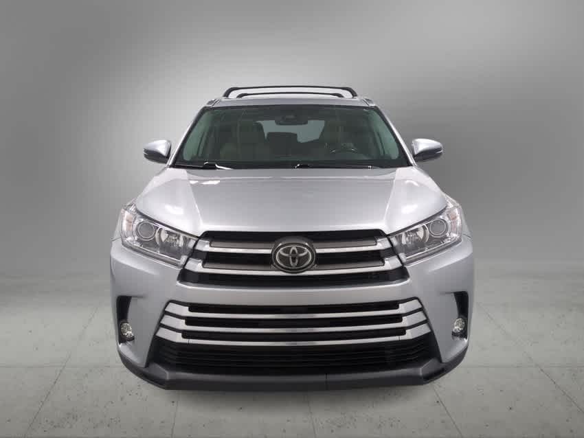 2018 Toyota Highlander Limited 3