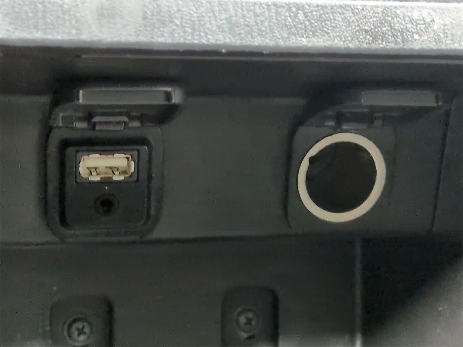 Thumbnail: 2015 Mazda Mazda6 - 30