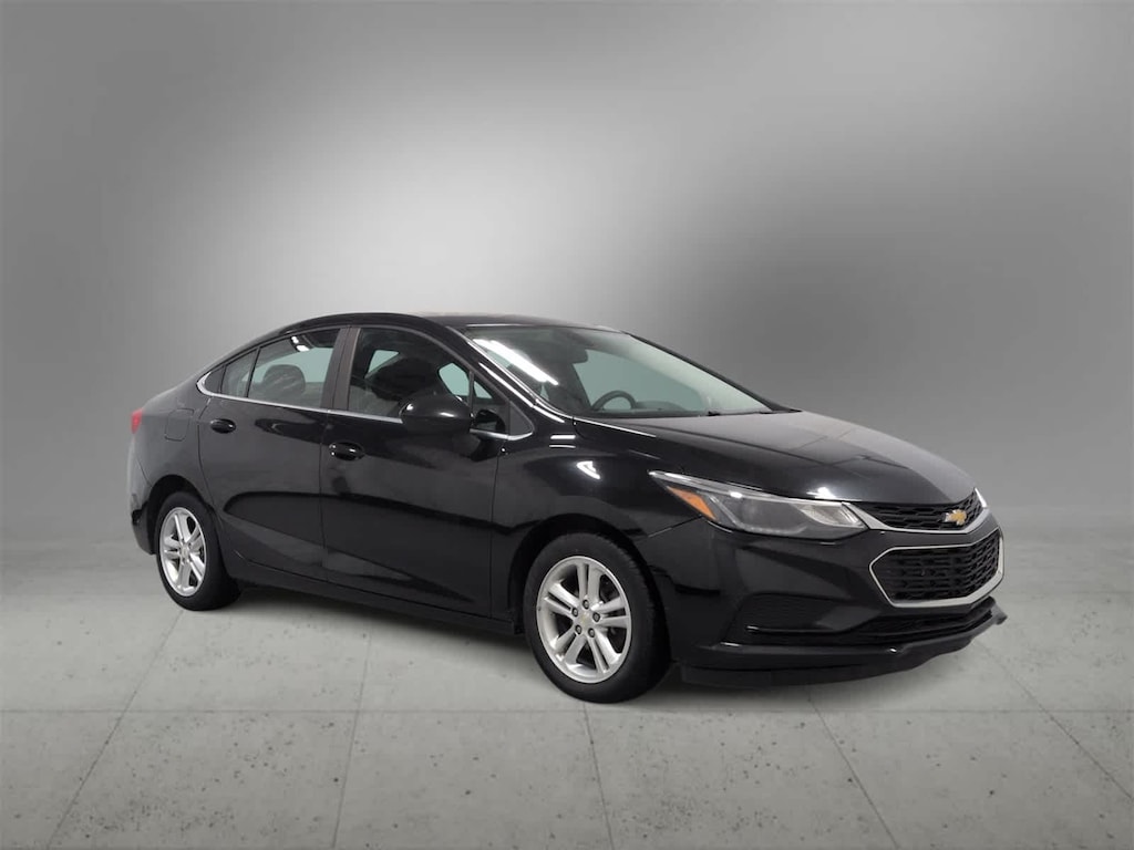 Used 2016 Chevrolet Cruze LT Auto Sedan