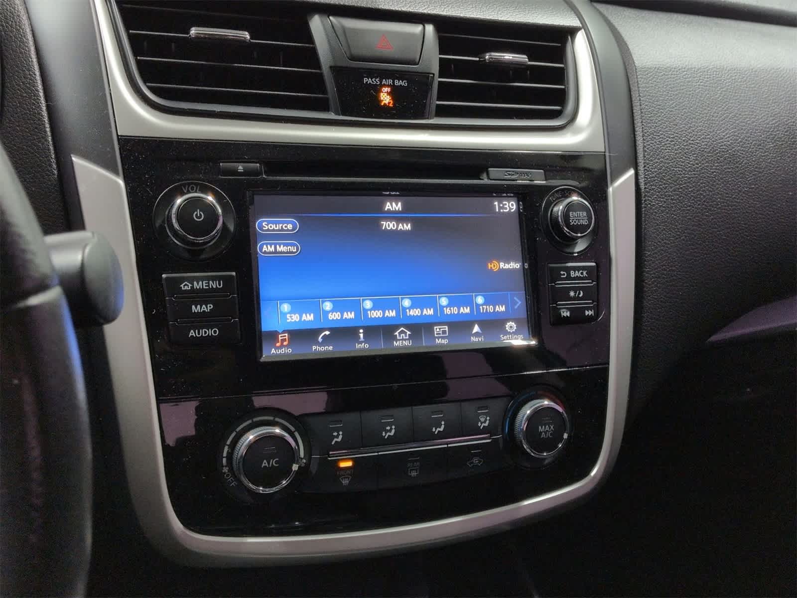 Thumbnail: 2018 Nissan Altima - 28